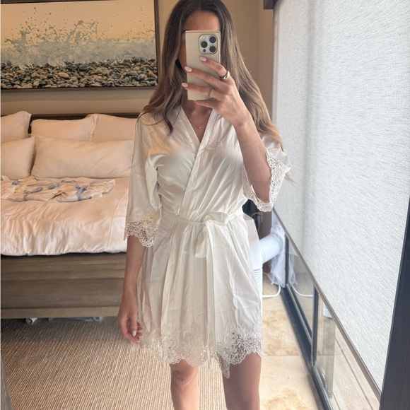 Bridal Party Robes - Champagne + Bride Robe - Picture 2 of 6